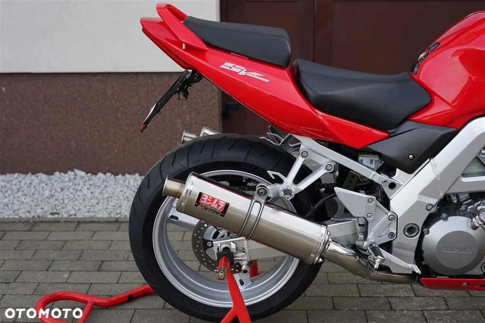 Suzuki SV - 4