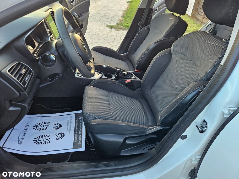 Renault Megane ENERGY TCe 100 LIMITED - 13