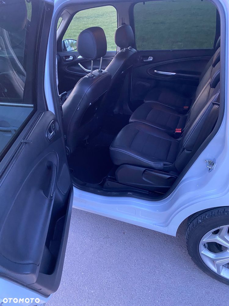 Ford Galaxy 2.0 TDCi Titanium - 20