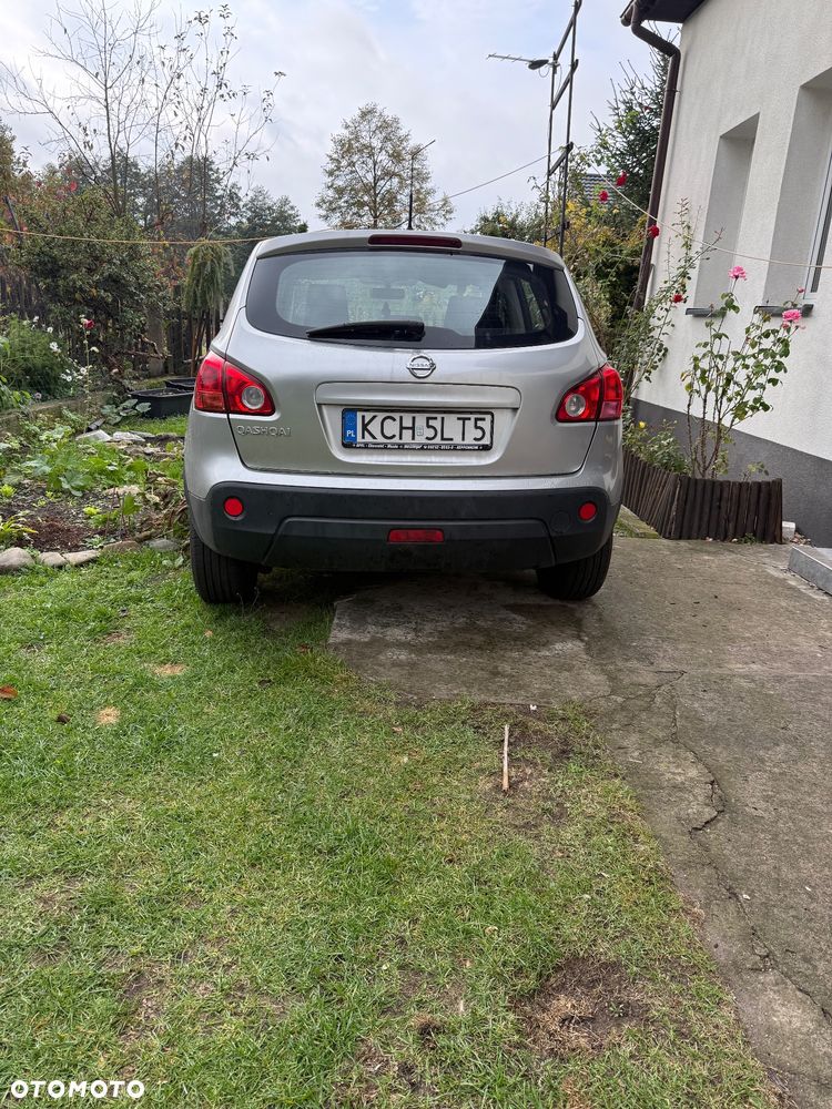 Nissan Qashqai - 2