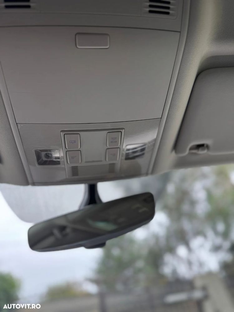 Volkswagen Passat Variant 2.0 TDI DSG Highline - 21