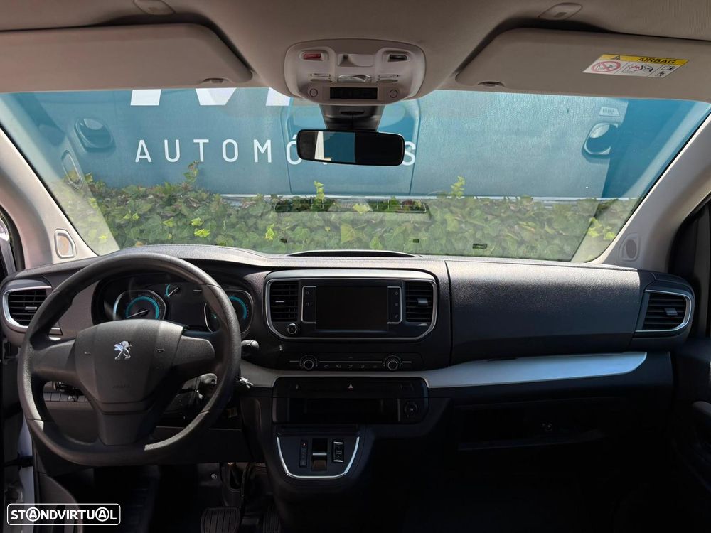 Peugeot e-Traveller 75 kWh Long — fotografia 4