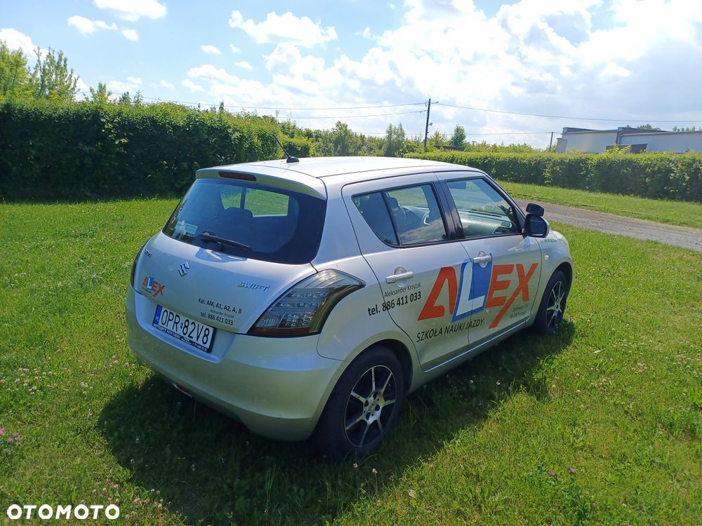 Suzuki Swift - 3