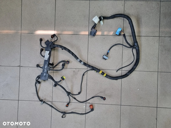 WIĄŻKA ELEKTRYCZNA SILNIKA IVECO DAILY IV 2.3 06-11 EURO 5. EU