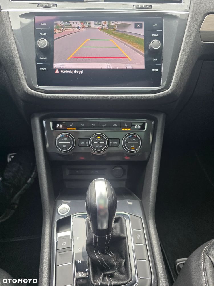 Volkswagen Tiguan Allspace - 8