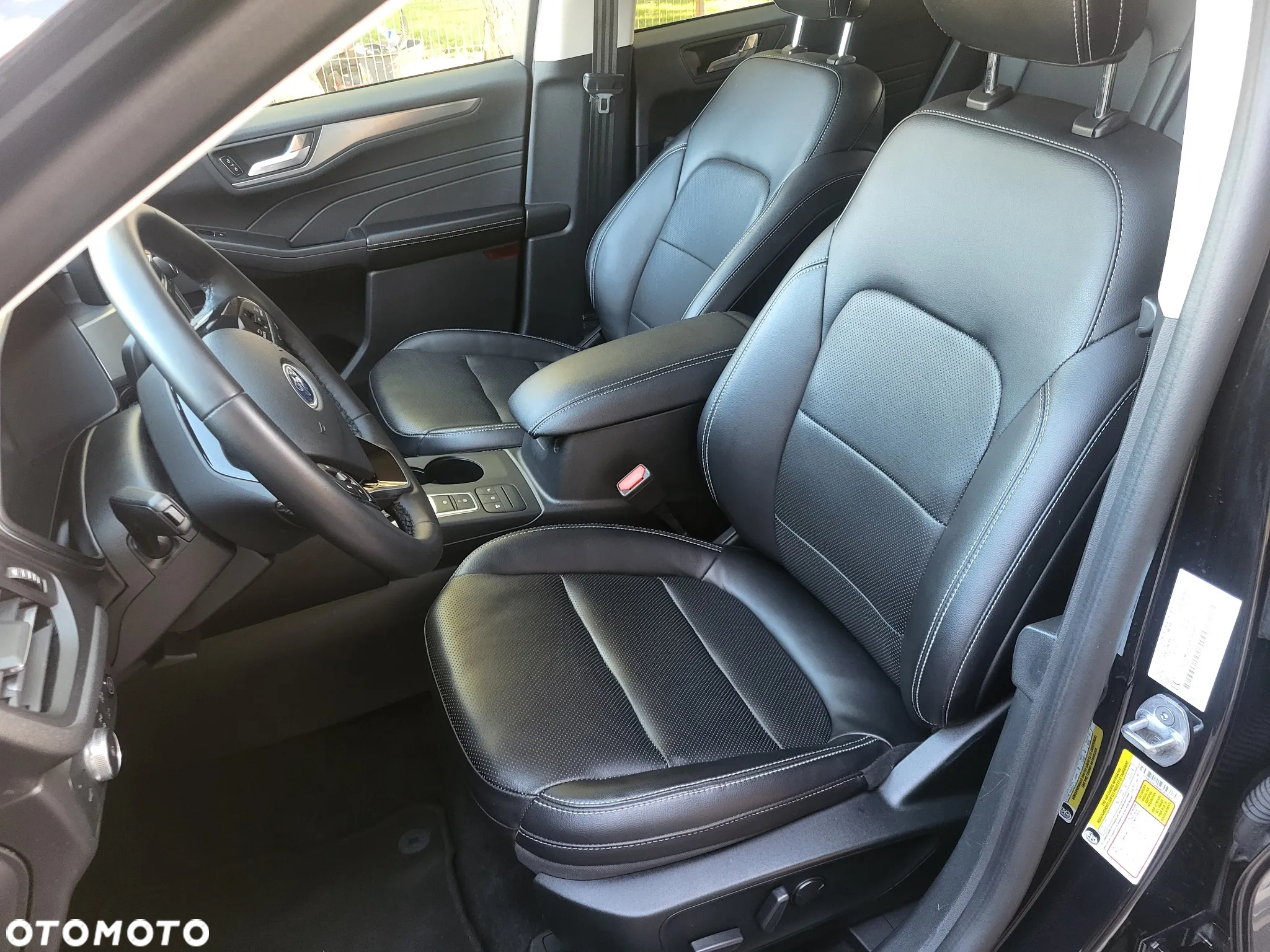 Ford Escape 2.0 EcoBoost AWD Titanium - 8