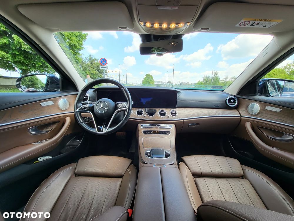 Mercedes-Benz Klasa E 300 de Business Edition - 1