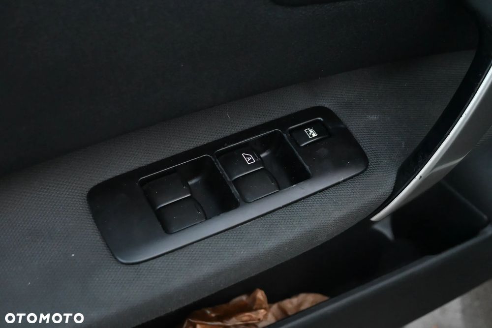Nissan Qashqai+2 2.0 I-Way - 32