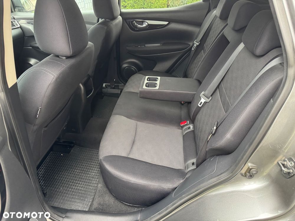 Nissan Qashqai 1.5 dCi N-Connecta - 15