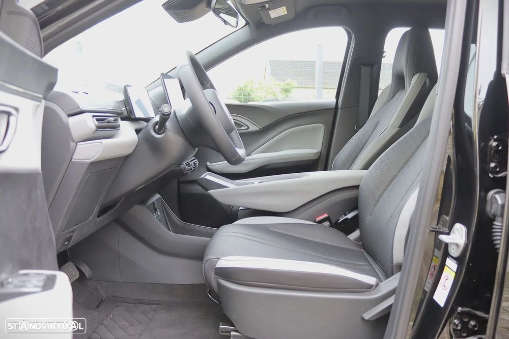 BYD Dolphin Surf 30 kWh Active - 21