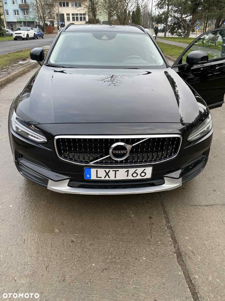 Volvo V90 Cross Country D4 AWD - 1