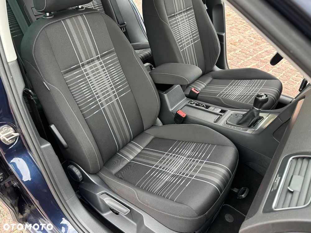 Volkswagen Golf 1.6 TDI BlueMotion Technology Lounge - 13