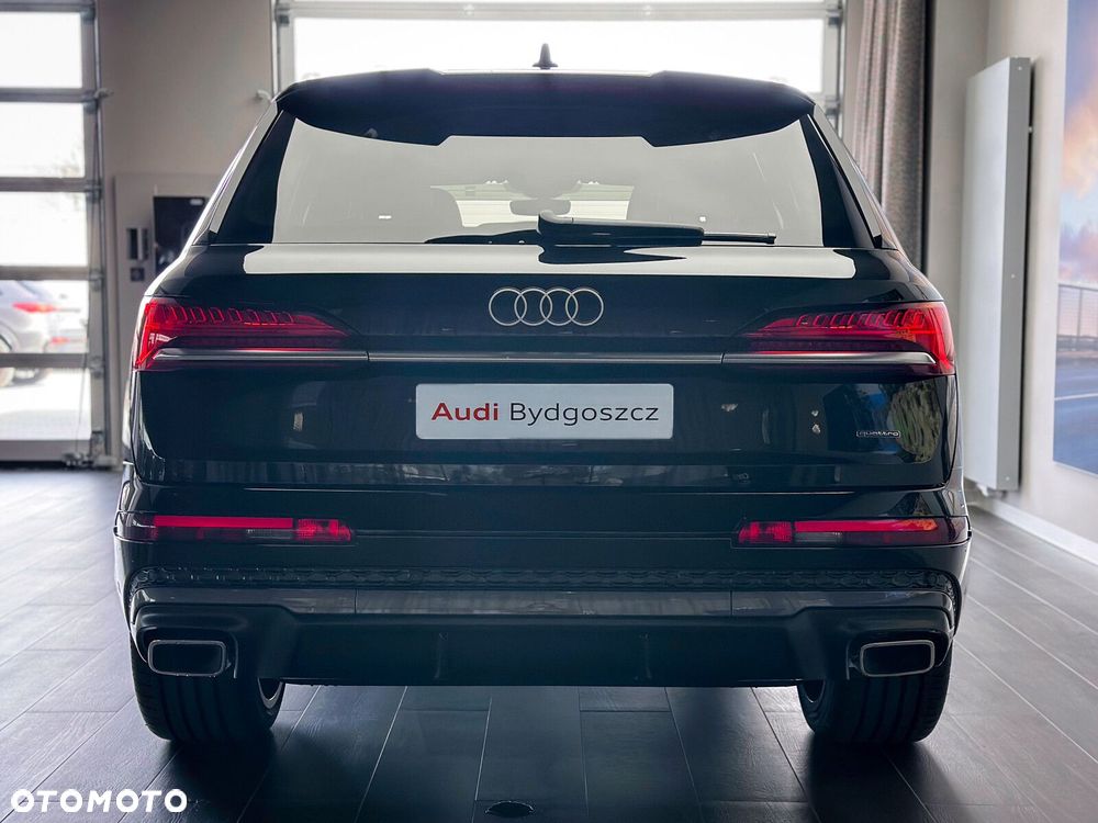Audi Q7 - 8