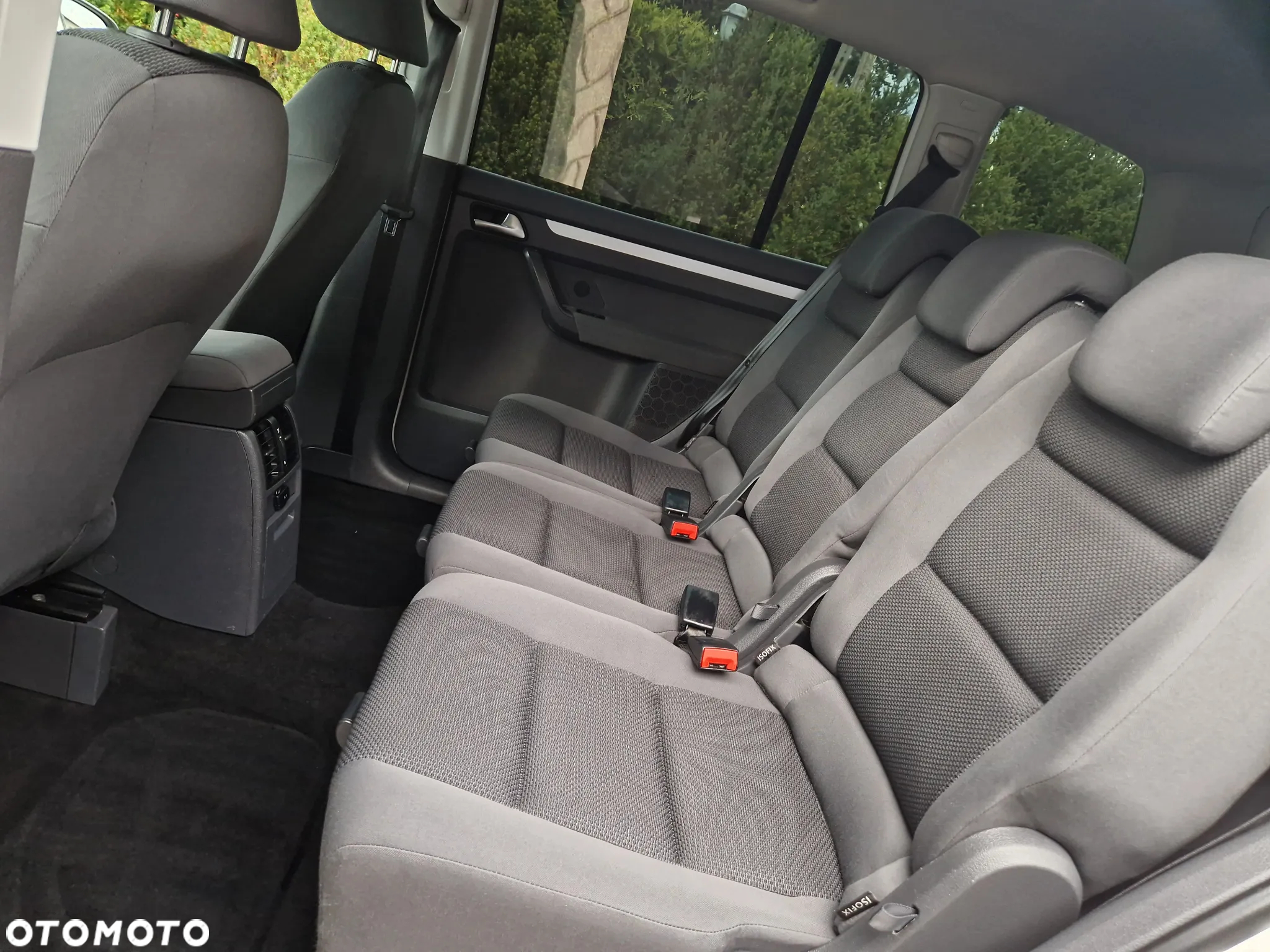 Volkswagen Touran 1.6 TDI DPF Comfortline - 30