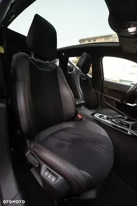 Peugeot 308 BlueHDi FAP 180 EAT8 Stop & Start GT - 22