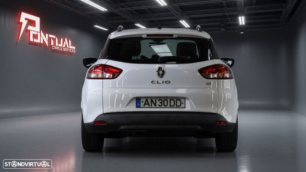 Renault Clio Sport Tourer 1.5 dCi Confort - 16