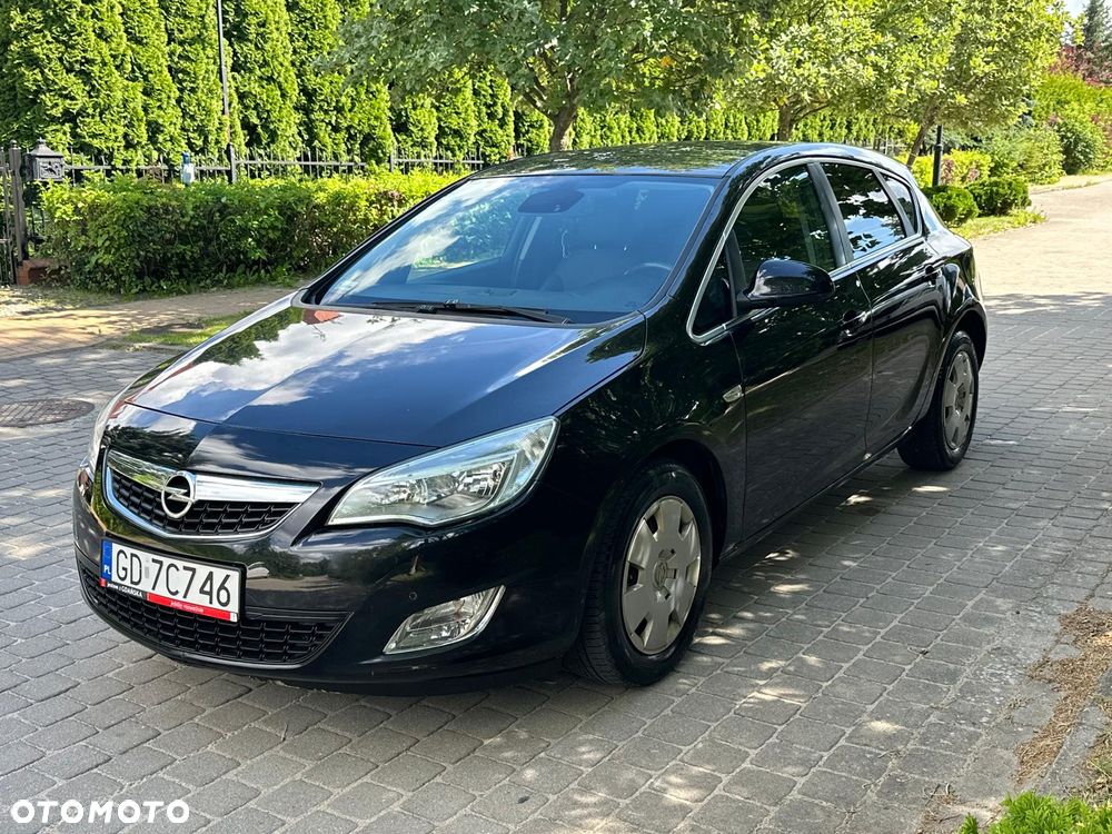 Opel Astra 1.6 Design Edition - 3
