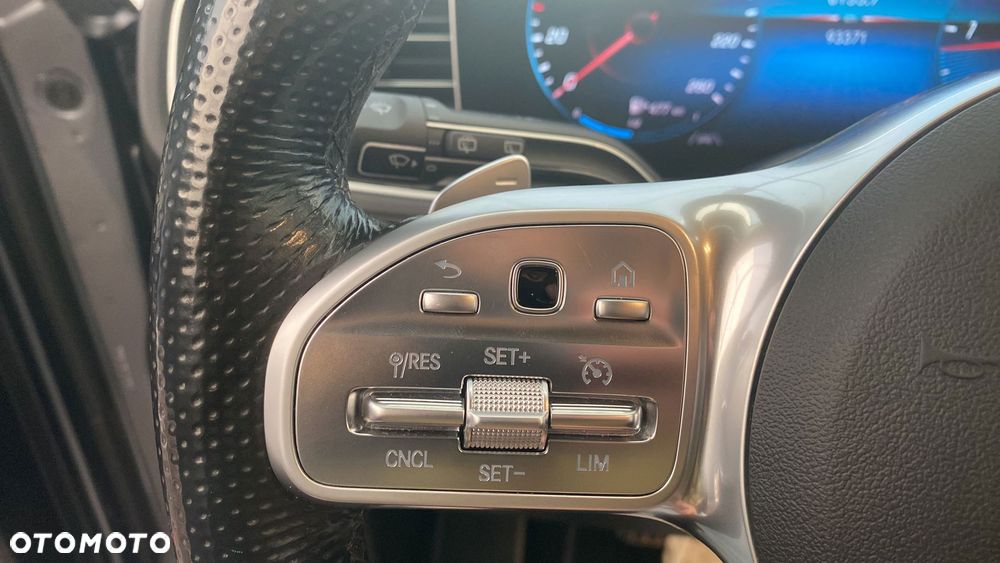 Mercedes-Benz GLE 300 d 4-Matic - 23