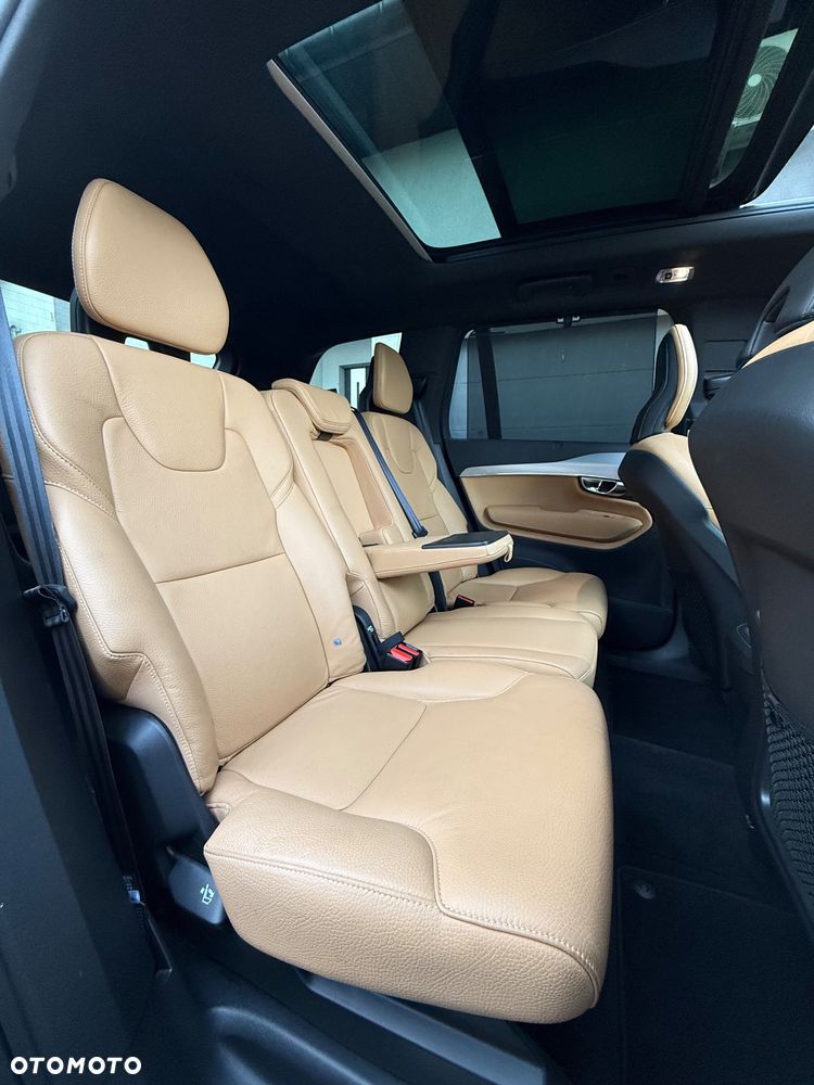 Volvo XC 90 T6 AWD Momentum Pro - 19