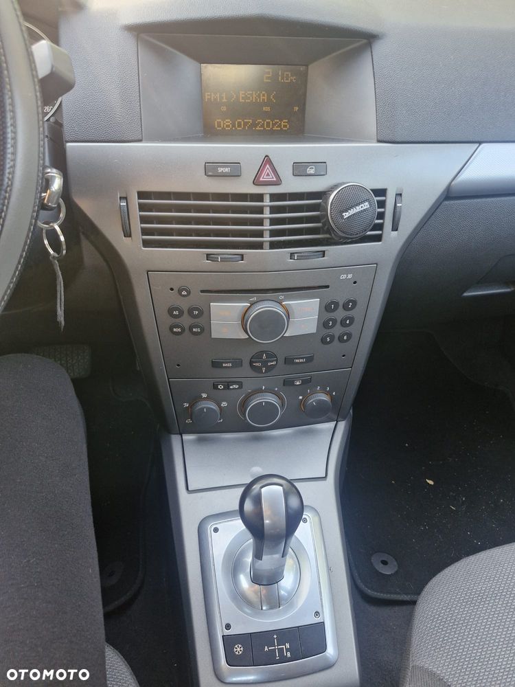 Opel Astra 1.6 Elegance Easytronic - 9