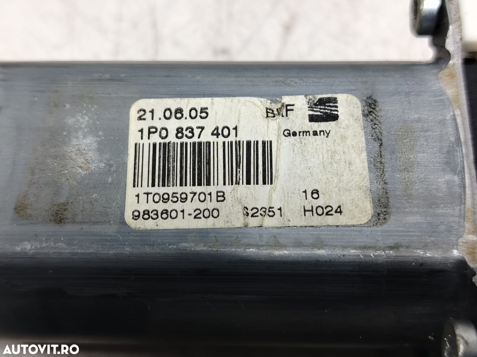 Motoras geam stanga fata 1p0837401 Seat Leon 2 1P [2005 - 2009] - 3