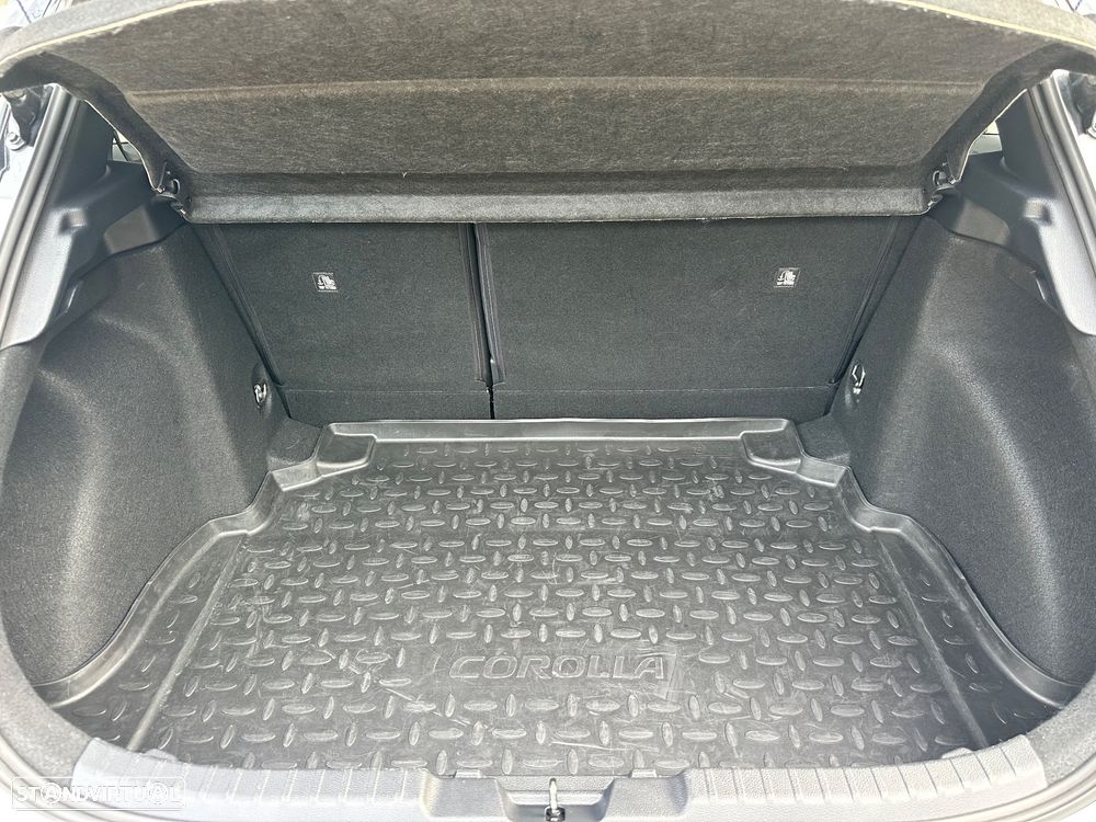 Toyota Corolla 1.8 Hybrid GR-Sport - 43