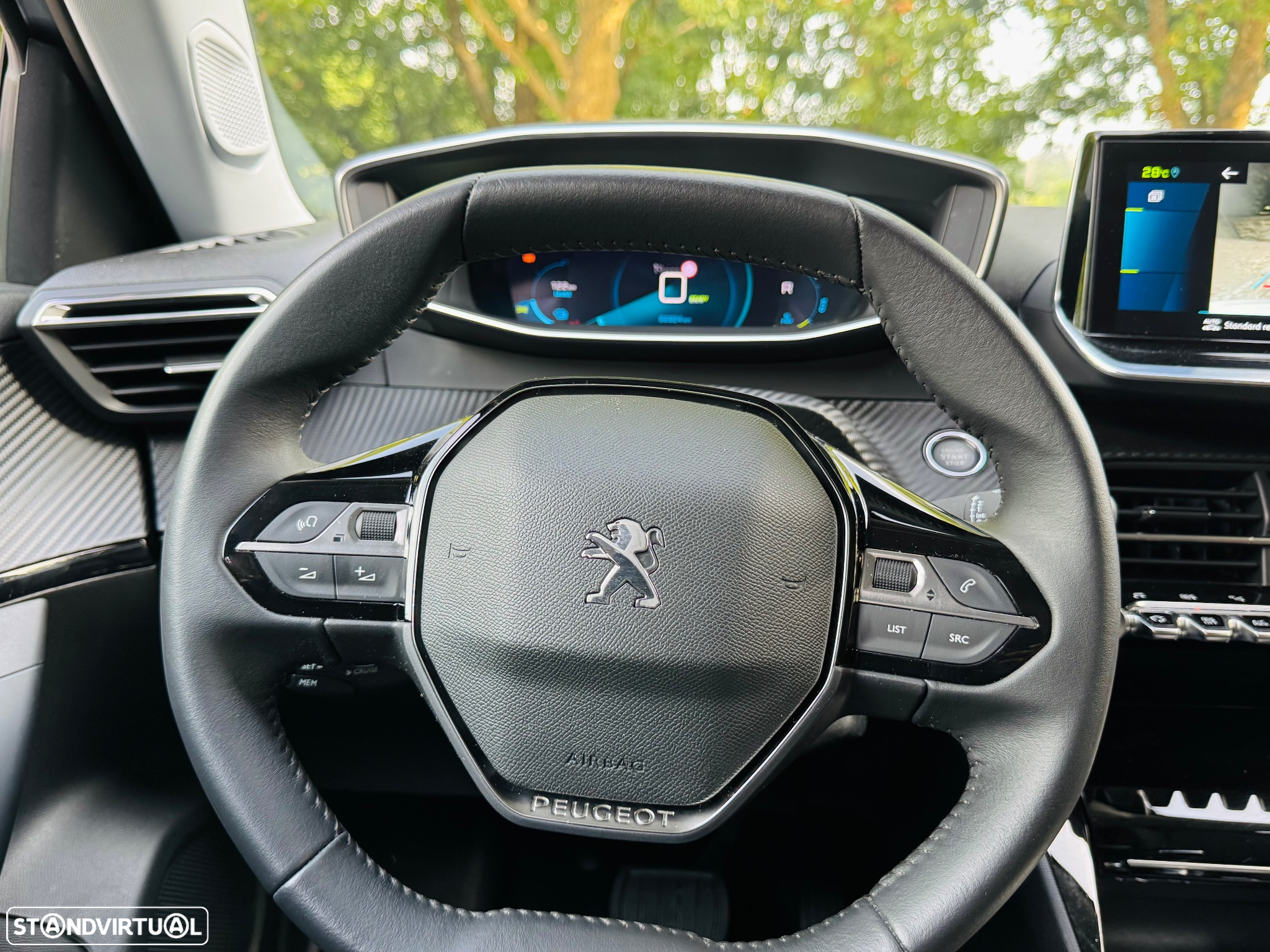 Peugeot e-2008 50 kWh Allure Pack - 34
