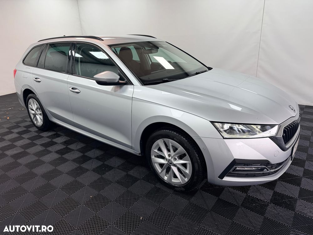 Skoda Octavia 2.0 TDI DSG Style - 6