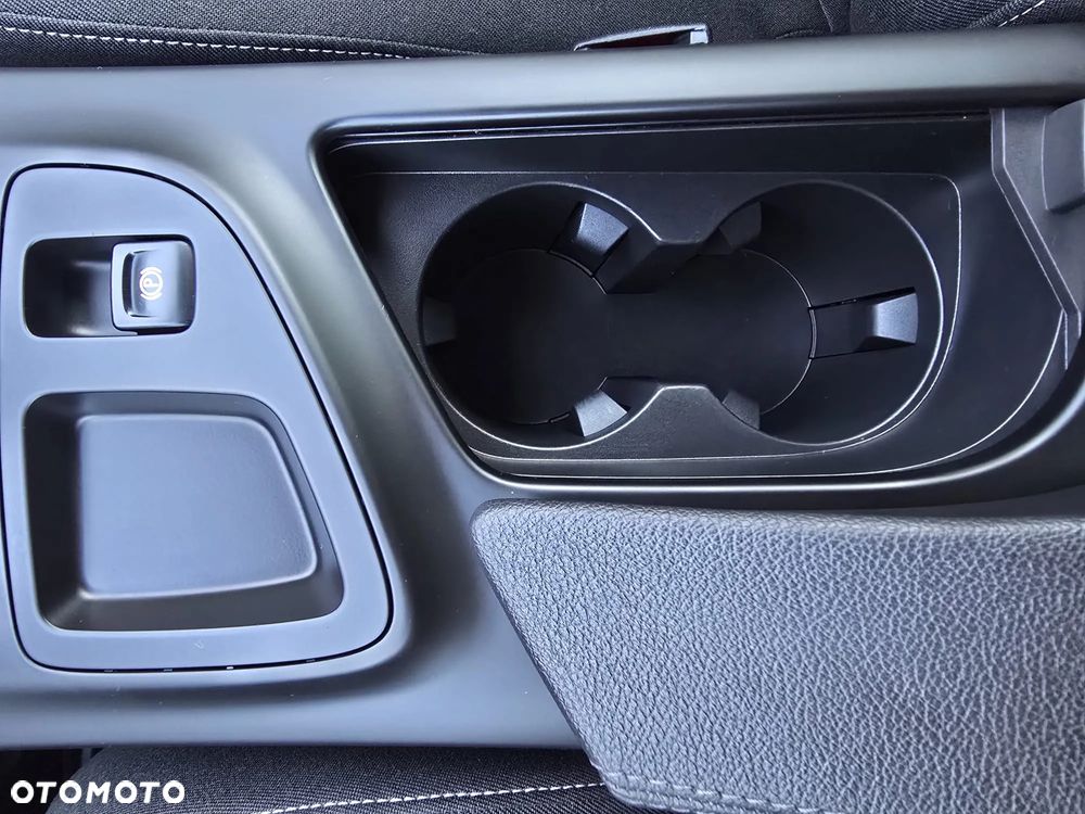 Opel Insignia 2.0 CDTI ecoFLEX Start/Stop Business Innovation - 10