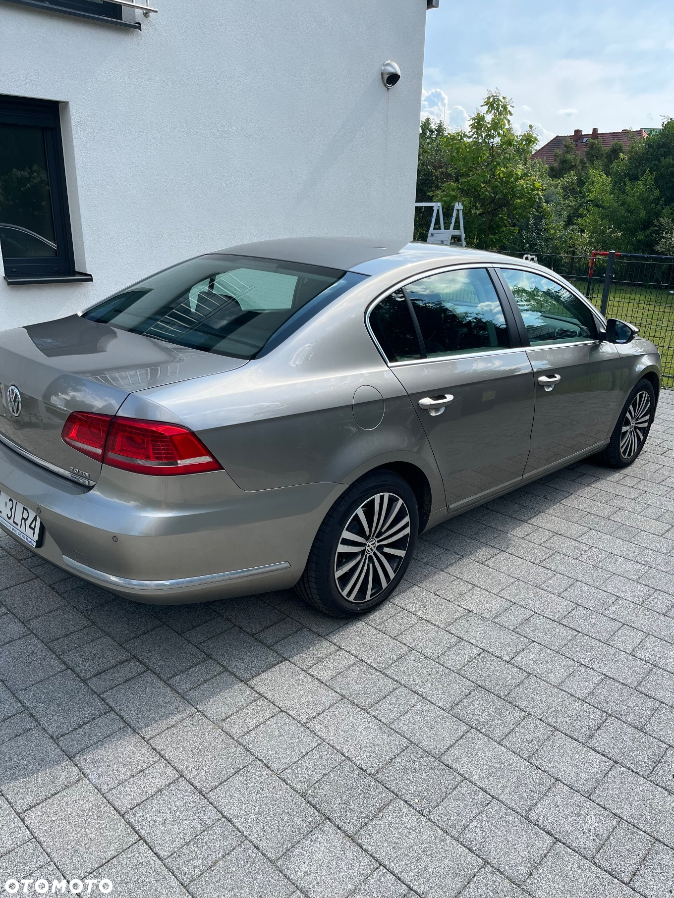 Volkswagen Passat - 3