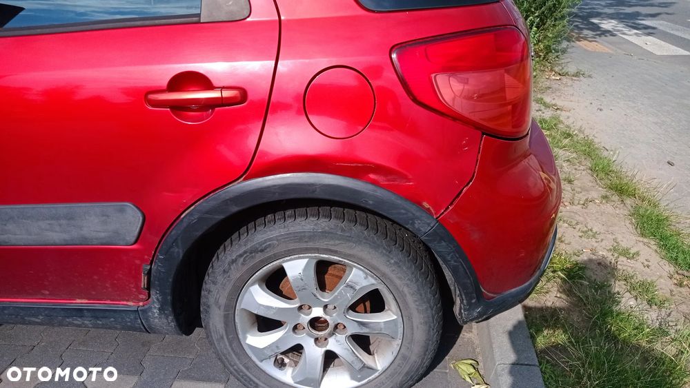 Suzuki SX4 1.6 GLX / Comfort - 16