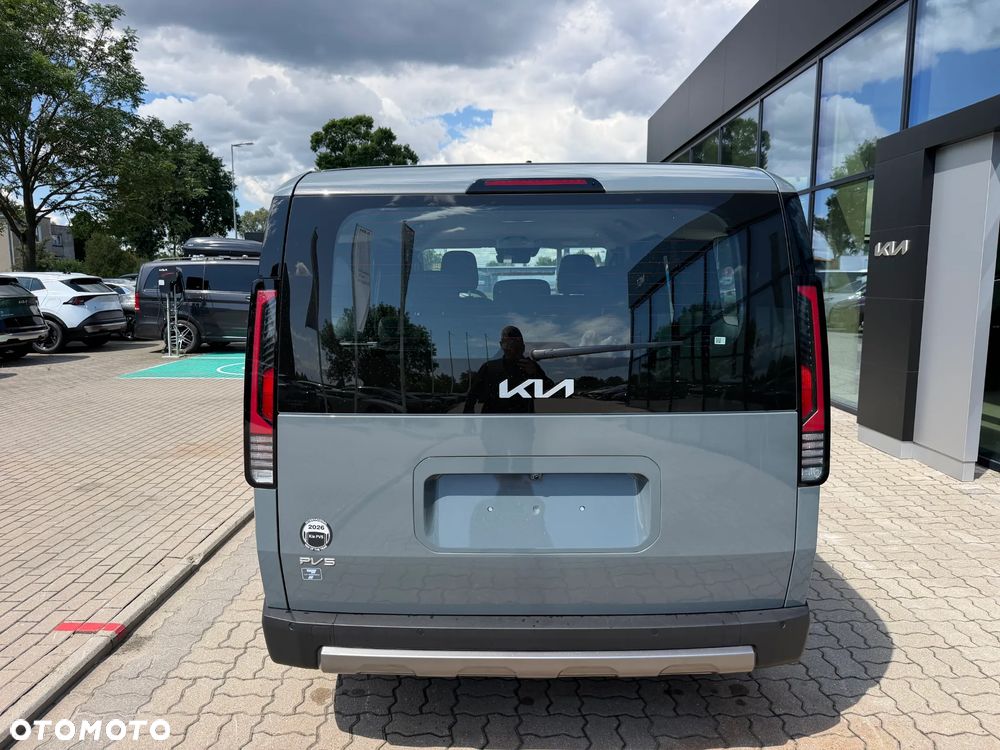 Kia PV5 - 4