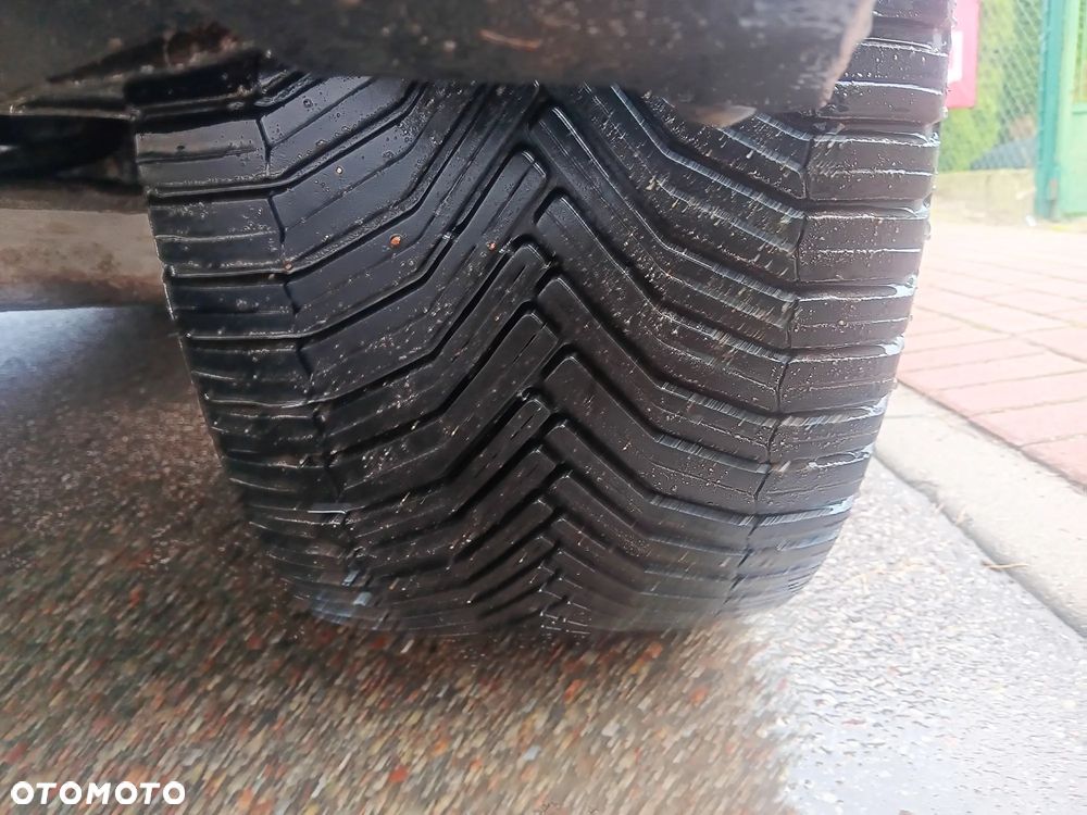 BMW X1 xDrive28i Sport Line - 9