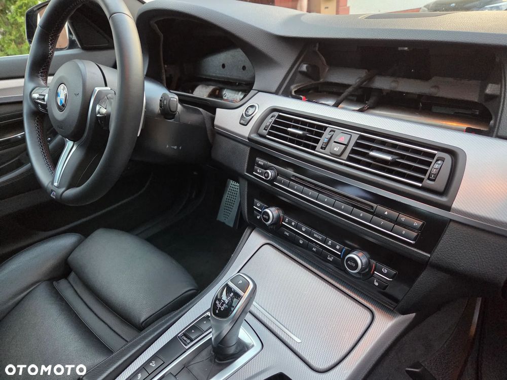 BMW Seria 5 530d xDrive Luxury Line - 22