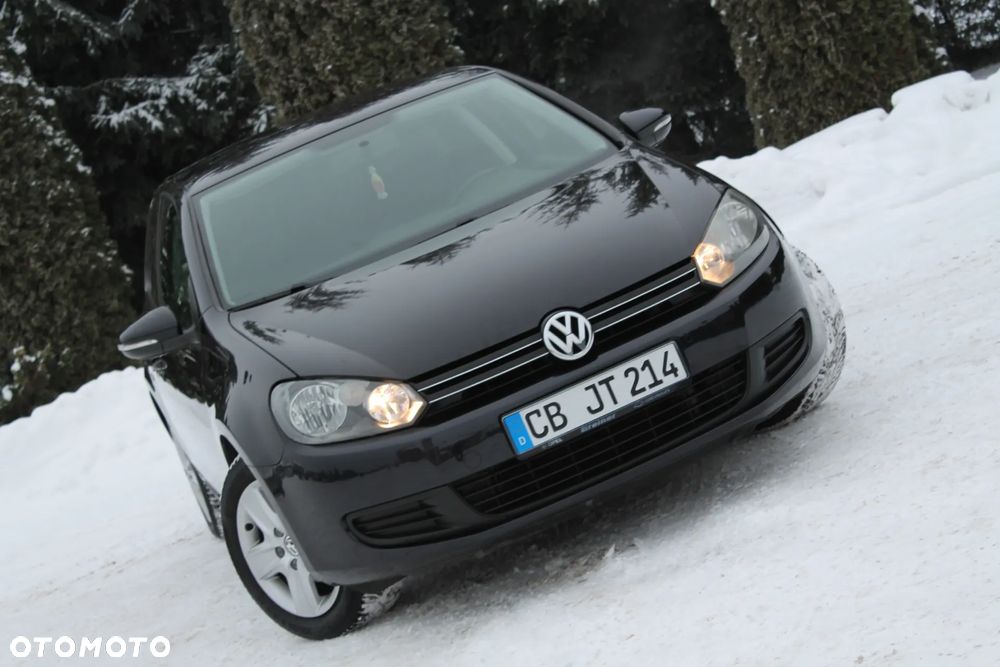 Volkswagen Golf - 6