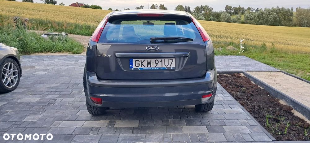 Ford Focus 1.6 Trend - 6