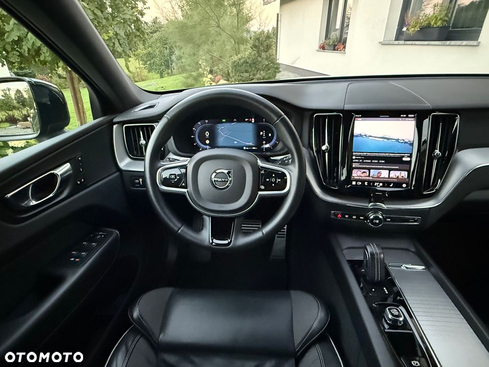 Volvo XC 60 B4 D Geartronic RDesign - 17