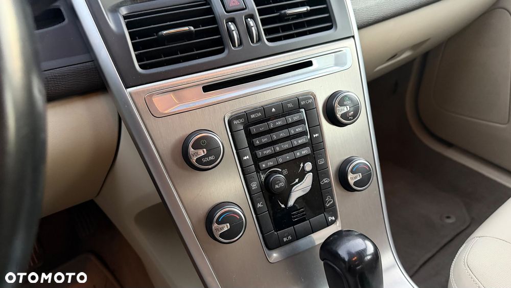 Volvo XC 60 - 21