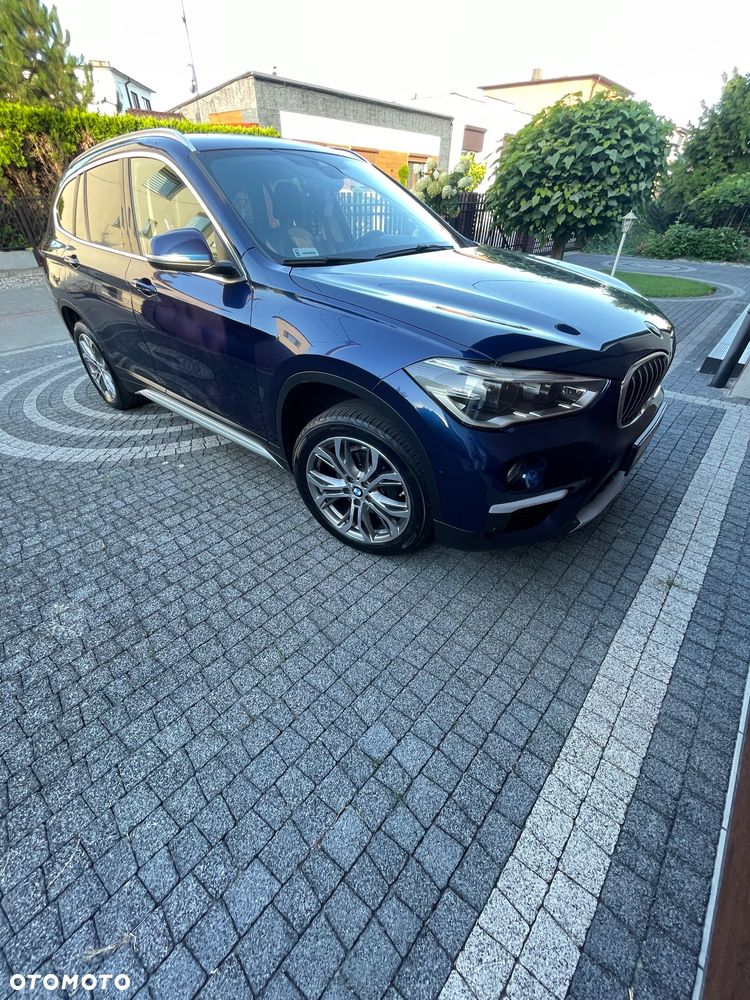 BMW X1 sDrive16d Advantage - 1