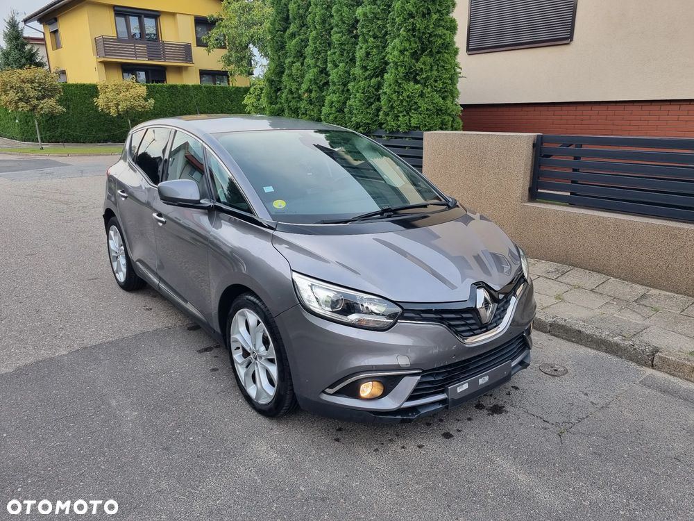 Renault Scenic - 1