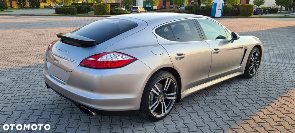 Porsche Panamera S PDK - 2