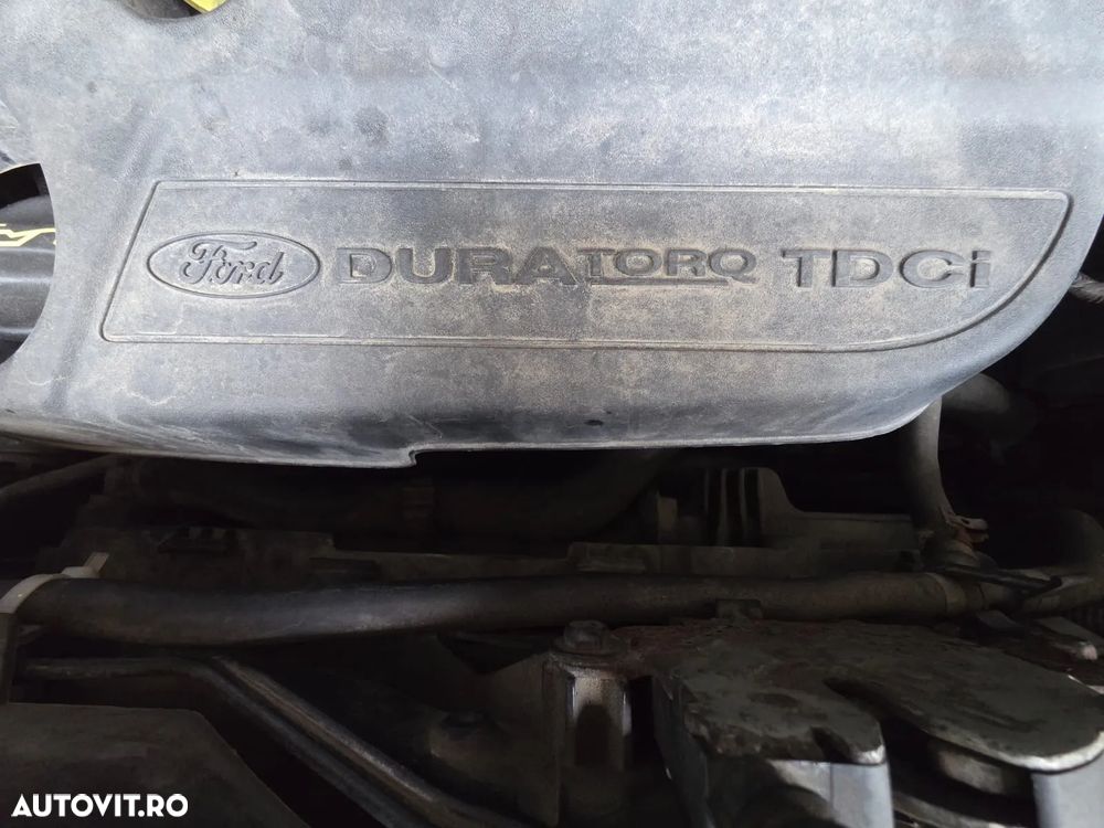 Ford Kuga - 14