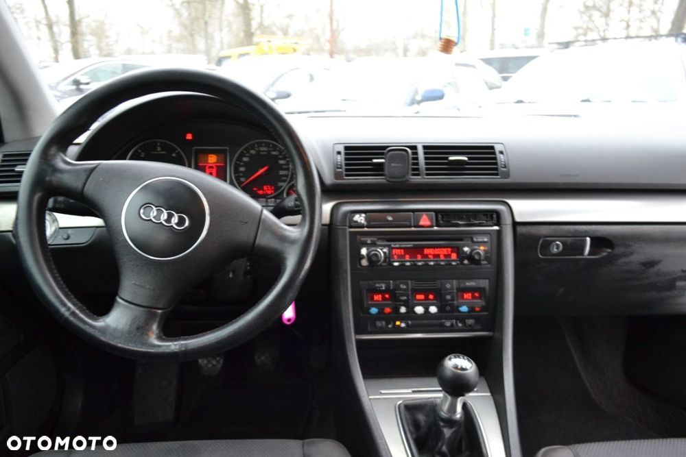 Audi A4 Avant - 6