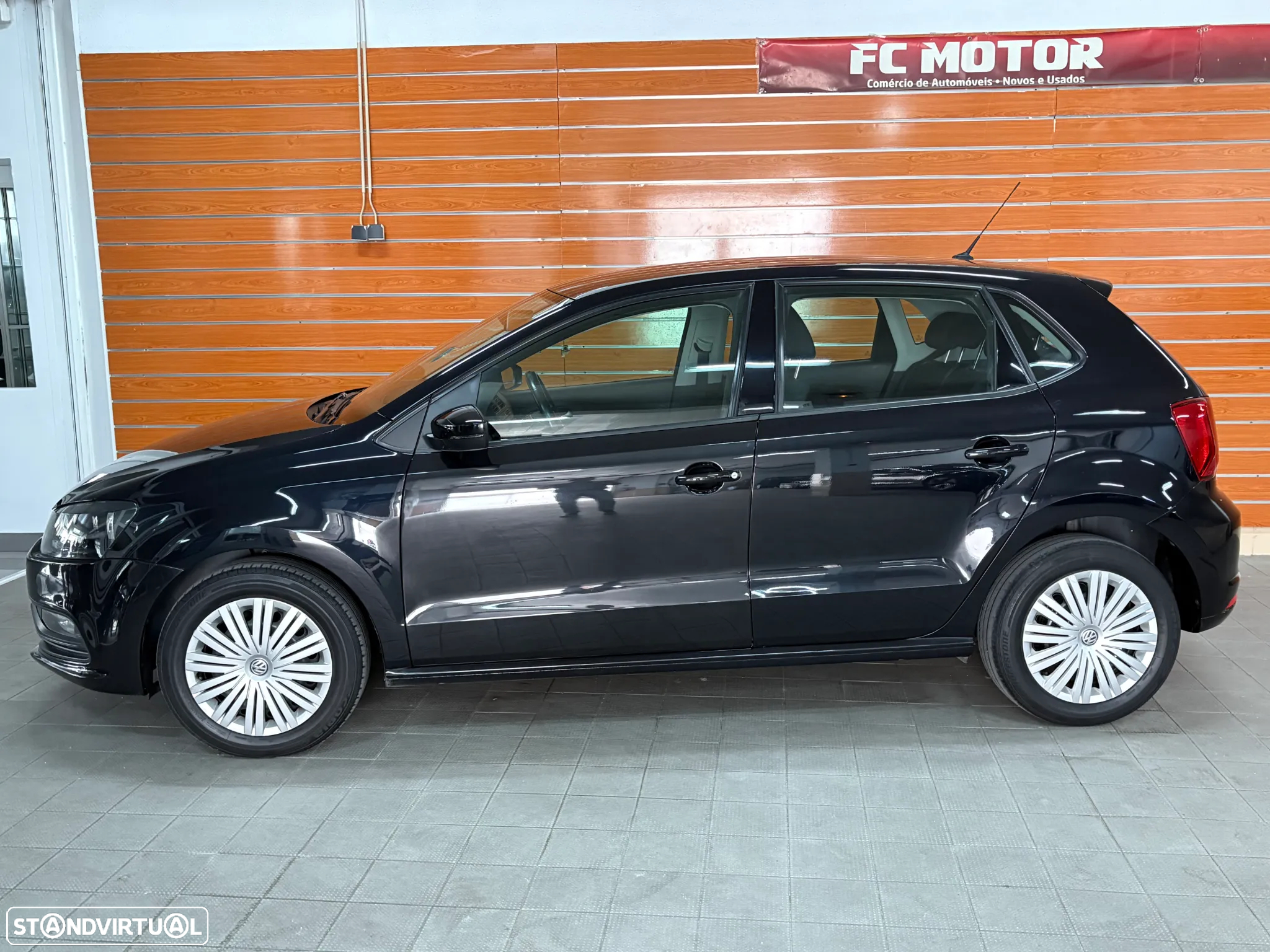 VW Polo 1.0 Confortline - 4