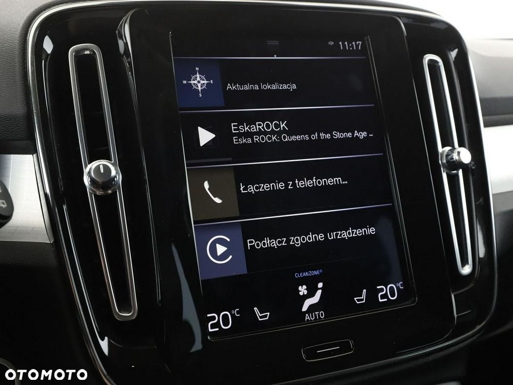 Volvo XC 40 D4 SCR AWD Momentum - 24
