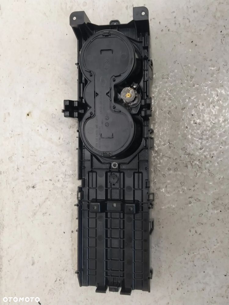 RANGE ROVER SPORT L494 UCHWYT NA KUBEK TUNELU ŚRODKOWEGO 2 WERSJE ORYGINAŁ - 18