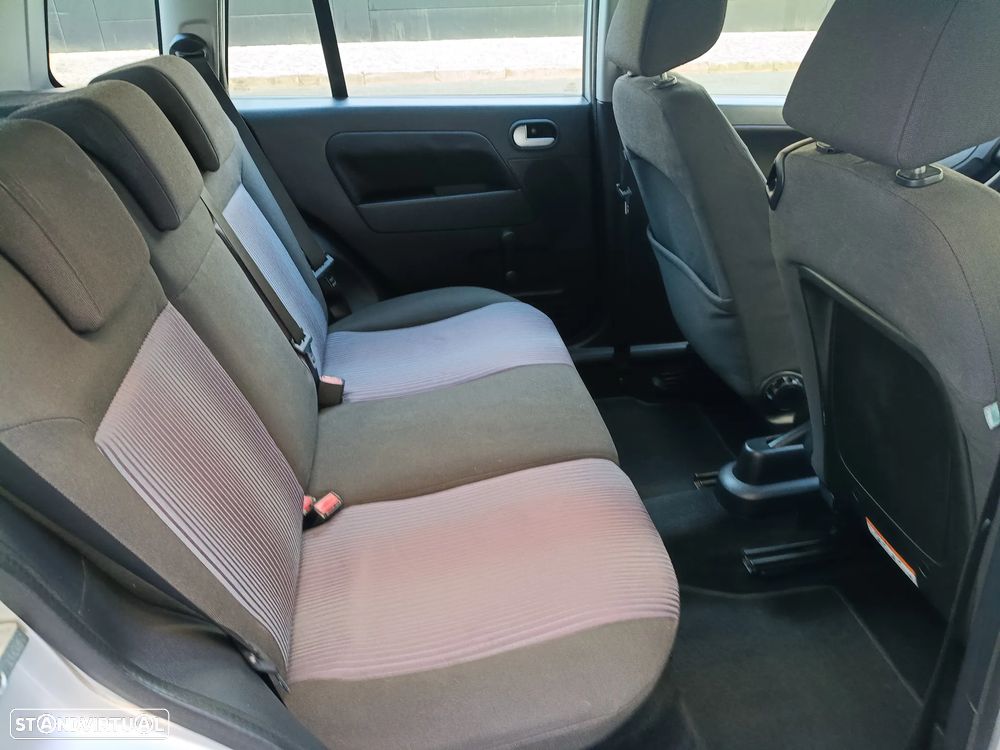 Ford Fusion 1.25 + - 13