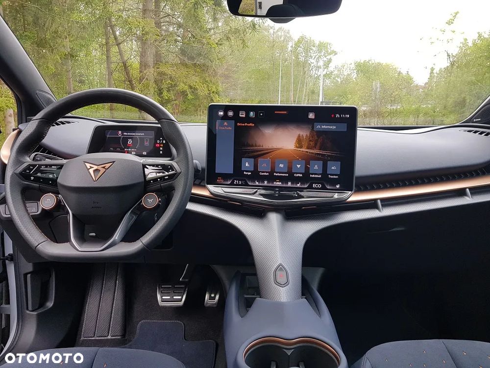 Cupra Tavascan - 25