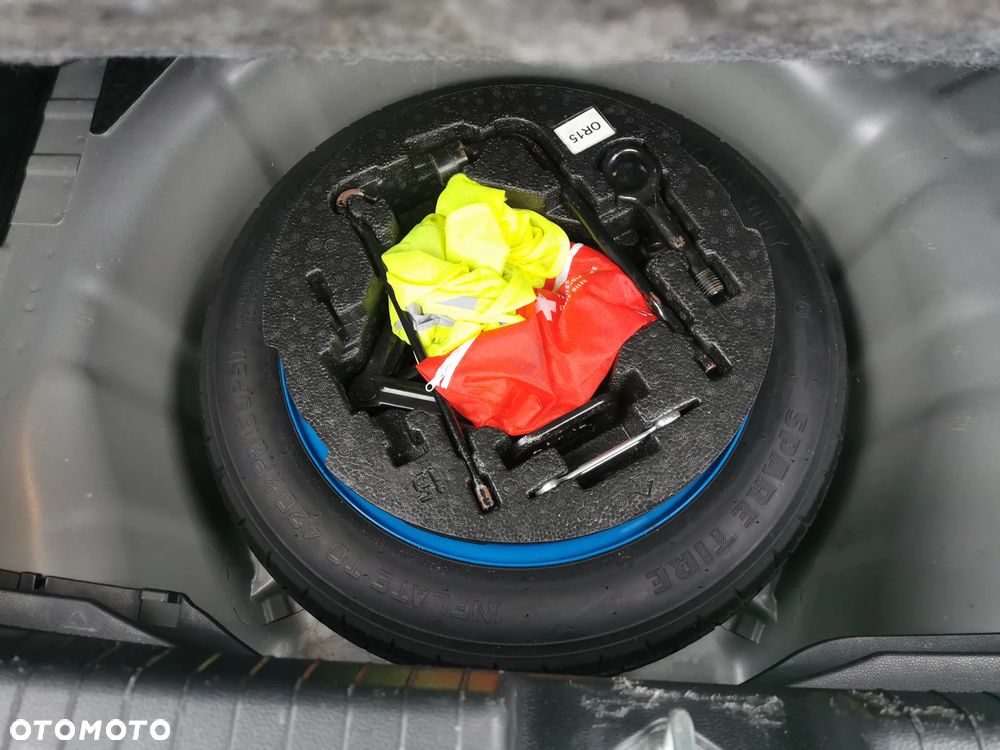 Hyundai i20 blue 1.2 YES Silver - 6