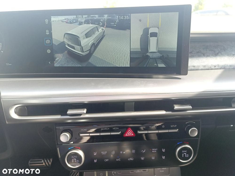 Hyundai IONIQ 9 110kWh Calligraphy AWD - 18